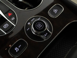 Внедорожник Bentley Bentayga 2020 года, 19398888 рублей, Москва