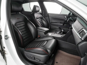 Седан Kia Optima 2018 года, 2154000 рублей, Воронеж