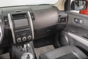Внедорожник Nissan X-Trail 2004 года, 749000 рублей, Томск