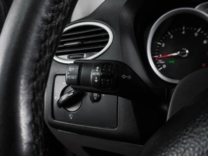 Хетчбэк Ford Focus 2010 года, 599000 рублей, Воронеж