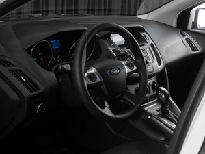 Хетчбэк Ford Focus 2013 года, 799000 рублей, Тюмень