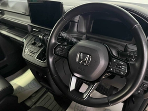 Минивэн Honda Stepwgn Spada 2024 года, 2549000 рублей, Красноярск