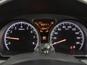 Хетчбэк Nissan Note 2016 года, 1080000 рублей, Омск