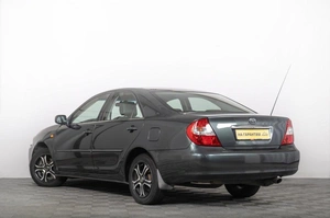 Седан Toyota Camry 2003 года, 839000 рублей, Томск