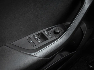 Внедорожник Skoda Karoq 2022 года, 2450000 рублей, Волгоград