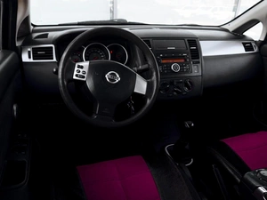 Седан Nissan Tiida 2007 года, 680222 рублей, Тверь