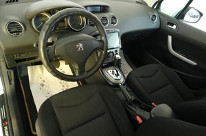 Седан Peugeot 408 2012 года, 689000 рублей, Омск