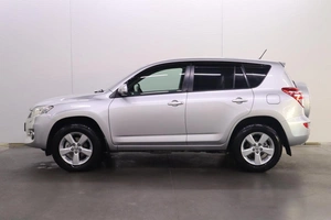 Внедорожник Toyota RAV4 2010 года, 1500000 рублей, Брянск