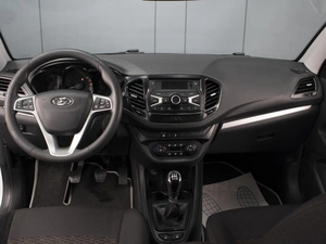 Седан ВАЗ (LADA) Vesta 2021 года, 815000 рублей, Омск