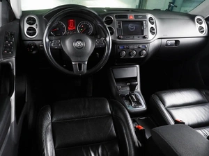 Внедорожник Volkswagen Tiguan 2009 года, 1119000 рублей, Воронеж