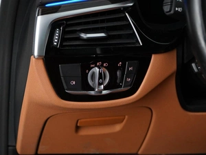 Седан BMW 5 серия 2021 года, 4327077 рублей, Москва