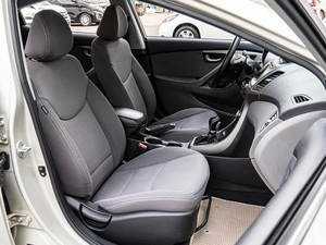 Седан Hyundai Elantra 2015 года, 1350000 рублей, Краснодар