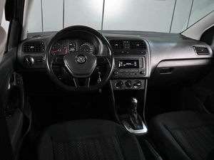 Седан Volkswagen Polo 2017 года, 1039000 рублей, Ростов-на-Дону