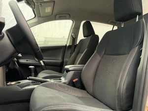Внедорожник Toyota RAV4 2013 года, 1420000 рублей, Ижевск