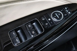 Седан Kia K7 2016 года, 2219000 рублей, Сургут