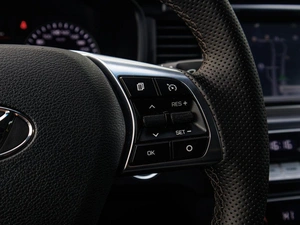 Седан Hyundai Sonata 2017 года, 1599000 рублей, Большой Сочи