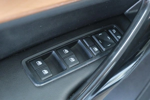 Седан ВАЗ (LADA) Vesta Cross 2023 года, 1639000 рублей, Омск