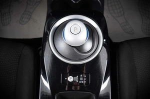 Хетчбэк Nissan Leaf 2016 года, 1299000 рублей, Пермь