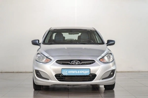 Седан Hyundai Solaris 2014 года, 969000 рублей, Челябинск