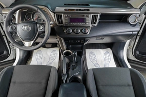 Внедорожник Toyota RAV4 2014 года, 1759000 рублей, Тюмень