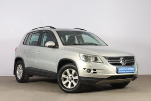 Внедорожник Volkswagen Tiguan 2011 года, 1309000 рублей, Новосибирск