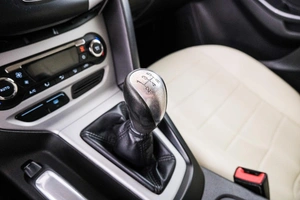 Хетчбэк Ford Focus 2013 года, 809000 рублей, Красноярск