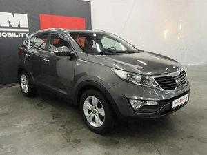 Внедорожник Kia Sportage 2011 года, 1500000 рублей, Курск