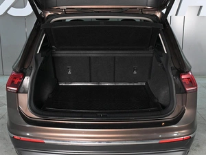 Внедорожник Volkswagen Tiguan 2017 года, 1990000 рублей, Аксай