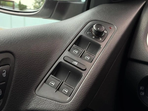 Внедорожник Volkswagen Tiguan 2016 года, 1870000 рублей, Ижевск