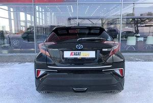Внедорожник Toyota C-HR 2018 года, 2190000 рублей, Солонцы