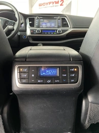 Внедорожник Toyota Highlander 2014 года, 2797000 рублей, Солонцы
