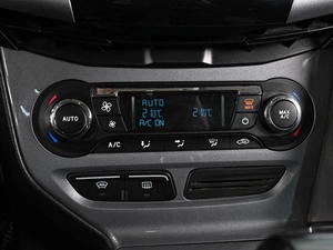 Хетчбэк Ford Focus 2011 года, 979000 рублей, Аксай