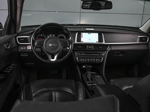 Седан Kia Optima 2018 года, 1999000 рублей, Кирилловка