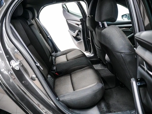 Хетчбэк Mazda Axela 2019 года, 1710000 рублей, Красноярск