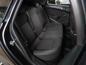 Хетчбэк Opel Astra 2011 года, 549000 рублей, Воронеж