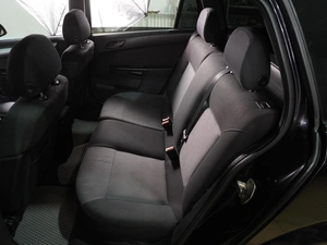Универсал Opel Astra 2011 года, 669000 рублей, Воронеж