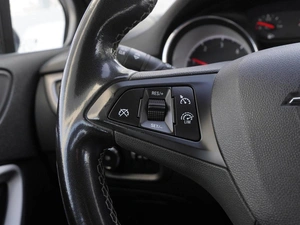 Универсал Opel Astra 2021 года, 1320000 рублей, Волгоград