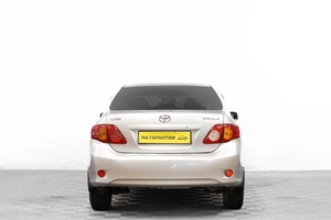 Седан Toyota Corolla 2008 года, 959000 рублей, Барнаул