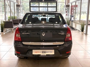 Седан Renault Logan 2011 года, 750000 рублей, Орёл