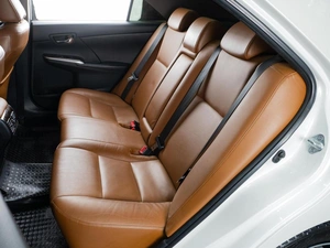 Седан Toyota Camry 2017 года, 2499000 рублей, Тюмень