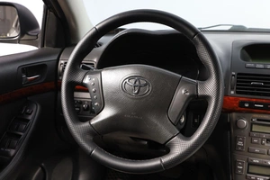 Седан Toyota Avensis 2006 года, 849000 рублей, Новосибирск