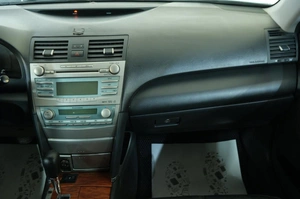Седан Toyota Camry 2008 года, 1289000 рублей, Омск