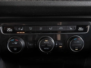 Внедорожник Volkswagen Tiguan 2019 года, 2600000 рублей, Краснодар