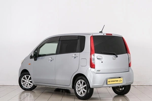 Минивэн Daihatsu Move 2013 года, 639000 рублей, Красноярск