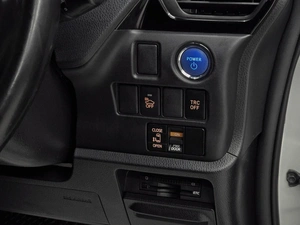 Минивэн Toyota Esquire 2015 года, 1849000 рублей, Красноярск
