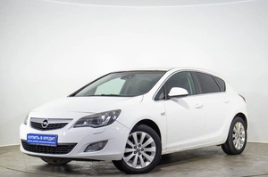 Хетчбэк Opel Astra 2012 года, 559000 рублей, Оренбург