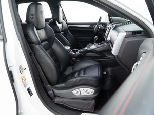 Внедорожник Porsche Cayenne Turbo 2013 года, 3360046 рублей, Москва
