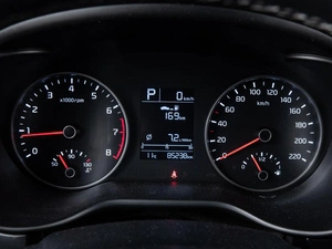 Хетчбэк Kia Rio X-Line 2018 года, 1550000 рублей, Волгоград