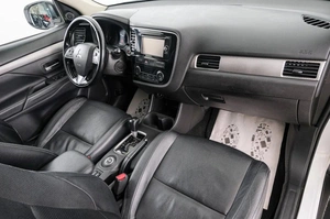 Внедорожник Mitsubishi Outlander 2015 года, 1749000 рублей, Красноярск