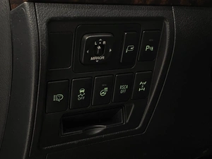 Внедорожник Toyota Land Cruiser 2014 года, 3950000 рублей, Красноярск